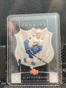 Ellias Petterson 2022-23 Artifacts - Clear Cut Retro Rookie - Canucks - Picture 1 of 2