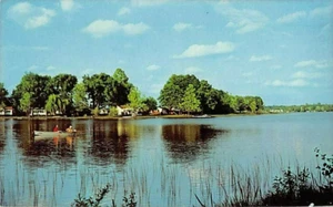 Postcard AL: Peaceful Lake Fishing in Alabama, Chrome, Unposted - Picture 1 of 2