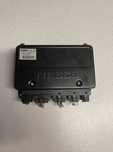 1999 - 2004 Land Rover Discovery ABS Control Module SRD 000070 - Picture 1 of 4