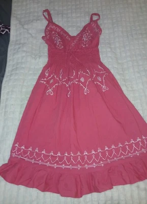 Vestido de verão vintage havaiano anos 90 tiki palma rosa midi sol tamanho M cruzeiro na praia - Imagem 1 de 4