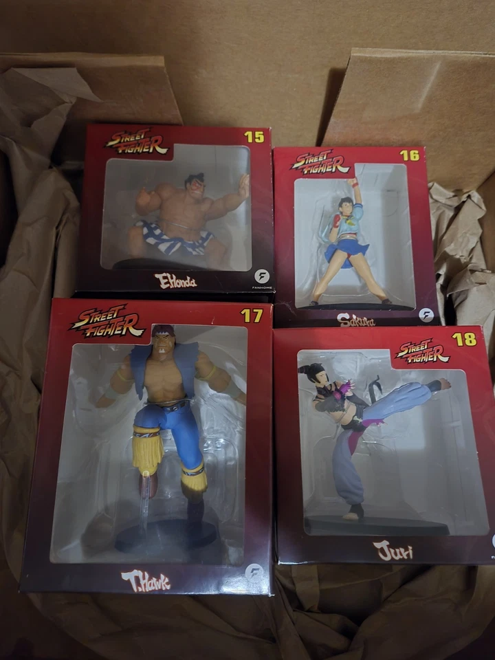 Lote de bonecos Fanhome Street Fighter - Imagem 1 de 4