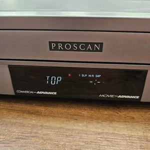 PROSCAN VCR VHS Player PSVR71 NOT WORKING FOR PARTS ONLY Does Power Up - Picture 1 of 11