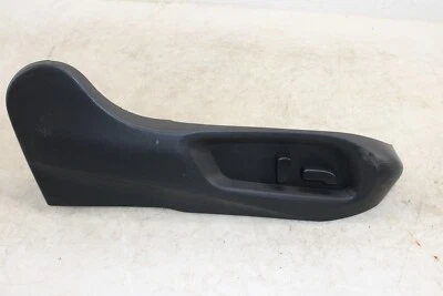 Infiniti Q60 2017-2020 moldura de asiento delantero derecho con controles 175A0-A0400 OEM GY40 Foto 1 de 4