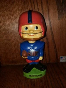 SMU Mustang Baggie Shirt College Football Toes Up Nodder Bobblehead Collegiate - Bild 1 von 8