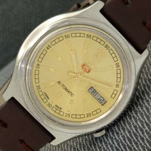 VINTAGE SEIKO 5 AUTOMATIC 7009A JAPAN MENS GOLDEN COLOR DIAL WATCH a1158-A - Imagen 1 de 10