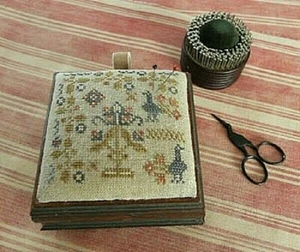 Peacock Garden~Threadwork Primitives - Picture 1 of 1