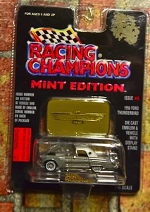 RACING CHAMPIONS MINT 1956 Ford Thunderbird issue #16 - Picture 1 of 1