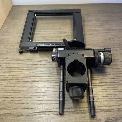 Enfoque trasero estándar Sinar F2 4x5" con marco de transporte. Foto 1 de 4