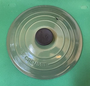 Le Creuset #20 8” Green Round Cast Iron Enamel Lid Only - Picture 1 of 7