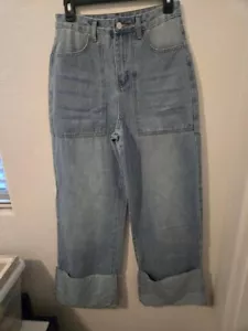 Le Lis Denim High-Waisted Wide Leg Cuffed Jeans Size S NWT - Picture 1 of 2
