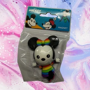 Disney Regenbogen Schleife und Kleid Minnie Mouse Magnet - Bild 1 von 2