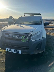 ISUZU D-MAX MKII 2017-2020 DRIVESHAFT RIGHT FRONT MANUAL 1.9 DIESEL - Picture 1 of 6