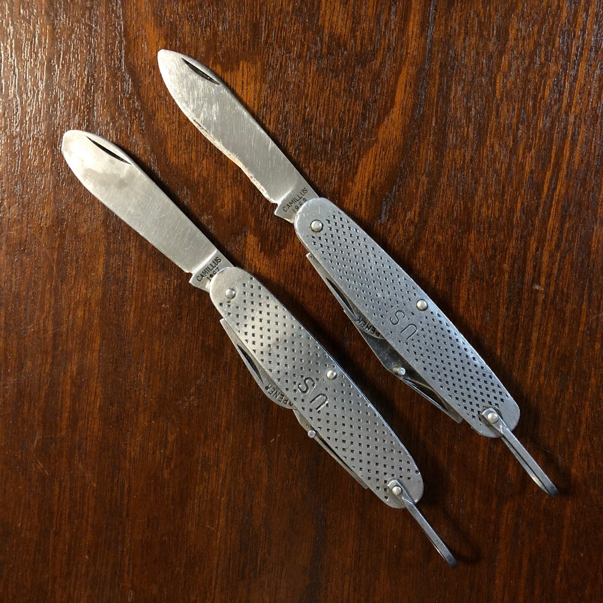 Camillus Silver Collectible Folding Knives 1 Blades for sale Camillus Silver Collectible Folding Knives 1 Blades for sale