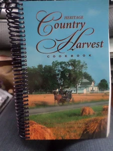 Spiral Cookbook HERITAGE COUNTRY HARVEST Cookbook 700+ Amish Recipes Indiana - Picture 1 of 5