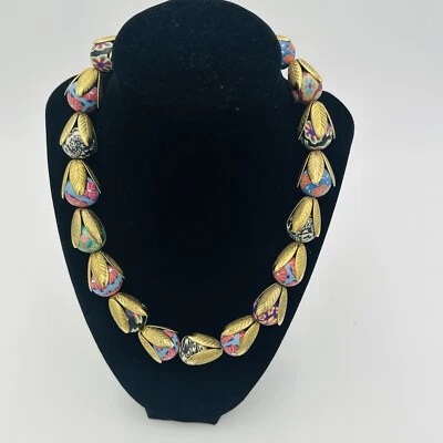 Collar para mujer Lenora tono dorado 18 pulgadas tulipanes florales cuentas abstractas Foto 1 de 4