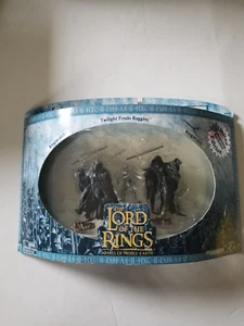 LORD OF THE RINGS PLAY ALONG AOME TWILIGHT AMBUSH AT WEATHERTOP SDCC LE S & S - Picture 1 of 5