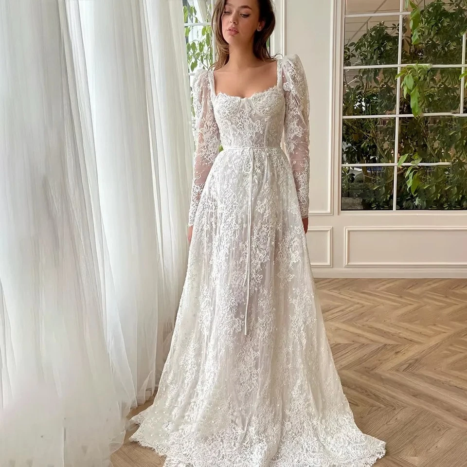 Elegante Vestido de Novia Línea A Cuello Cuadrado Mangas Largas Encaje Apliques Vestidos de Novia Foto 1 de 4