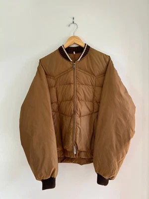 Abrigo bombardero acolchado aislado plumón de ganso cómodo vintage marrón talla grande  Foto 1 de 4