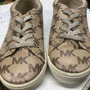 Michael Kors Shoes Childrens 9 Castella Sneakers Beige - Picture 1 of 5