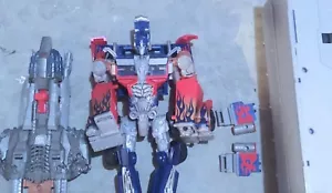 Transformers Dark of the Moon ULTIMATE OPTIMUS PRIME Leader dotm 2010 Movie - Picture 1 of 4
