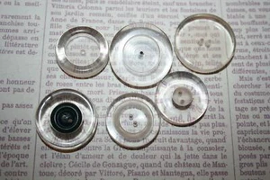 Mixed Pack of Perspex Vintage Buttons - Picture 1 of 1
