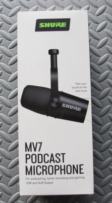 Shure MV7 USB and XLR Dynamic Microphone Black - Image 1 of 3