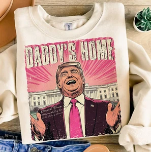 Daddys Home White House Pink Trump 2024, MAGA Supporter Election 2024 Sweatshirt - Bild 1 von 21