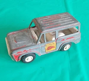 Vintage Diecast Toy Ford Bronco Fire Chief 1970 Red Made in USA Vehicle Truck - Picture 1 of 11