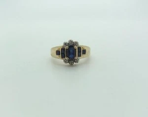 Vintage 14K Yellow Gold Diamond & Sapphire Lady's Ring Circa 1970's - Picture 1 of 1