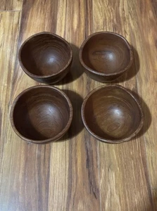 Lot Of 4 Vintage Small Teak Wood Salad/Soup Bowl - Wood Made in Thailand - Picture 1 of 5