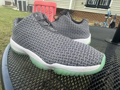 Masculino Tamanho 13 - Jordan Future Low Wolf Cinza Cintura Esmeralda - Air Jordans - Imagem 1 de 4
