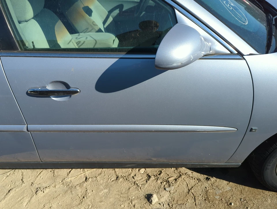 2005-2009 Buick Lacrosse Passenger Front Door Oem YZ8QO - Изображение 1 из 1