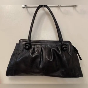 Vintage 80s Naturalizer Purse Black Leather 18.5” x 9” Rosette Shoulder Bag EUC - Picture 1 of 4