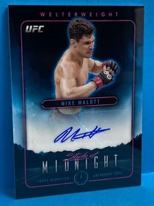 2024 Topps Midnight UFC Mike Malott Golpe de Medianoche #SMA-MMT Automático - Imagen 1 de 2
