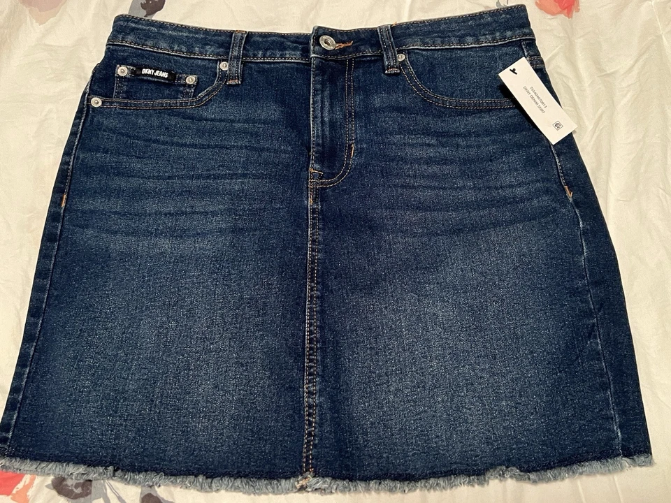 DKNY Jeans Womens 17 inch Mid Rise Denim Skirt Size 10