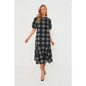 TUCKERNUCK Black Eyelet Lewis Dress NWT Size Medium - Picture 1 of 10
