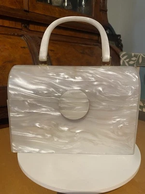 Vintage Lucite Box Handbag, White Pearlized Finish. - Image 1 of 4