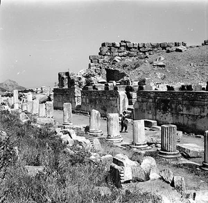 TÜRKEI ca. 1960 - Griechische Stadt Säulen Ephesus - Negativ 6 x 6 - Tur 34 - Bild 1 von 1