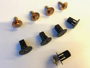 MINI PARACHOQUES SPLASH DEBAJO DE LA CARROCERÍA DEL MOTOR AUTOGOLPE DE TORNILLO CLIPS DE AJUSTE - Imagen 1 de 14