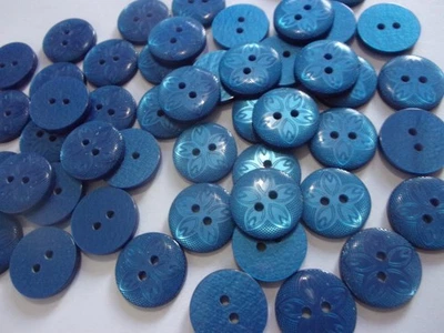 50 x Etched Flower Design Buttons 15mm Petrol Blue Cardigan Knits Clearance T74 - Image 1 of 2