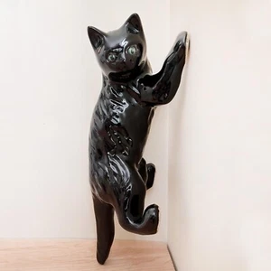 Camark Artware 16" Arrampicata Parete Gatto/HTF Nero Ceramica Occhi Verdi Gatto - Foto 1 di 10