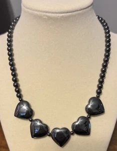 Beautiful Black Hematite Valentine Heart Beaded Necklace 15” - Picture 1 of 5