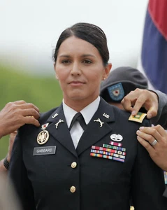 Tulsi Gabbard US Congress of Hawaii 8x10 Photo Portrait United States Army #3 - Picture 1 of 1