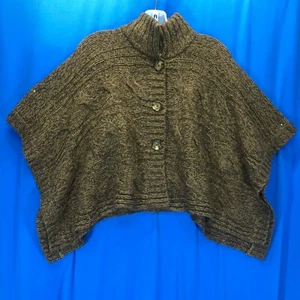 Ladies EUC Decree S chocolate brown cable knit acrylic "capelette" button close - Picture 1 of 8