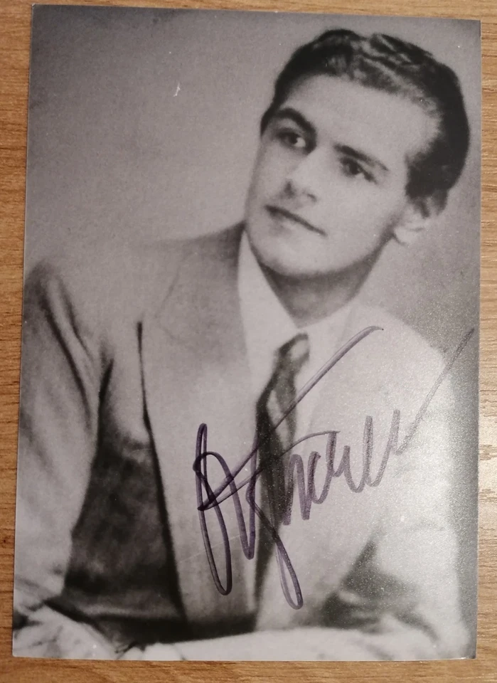 Autogrammfoto O. W. Fischer(1915-2004), österreichischer SCHAUSPIELER - Bild 1 von 1