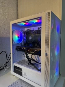 **Neu** Pre-Built Gaming PC - Bild 1 von 7