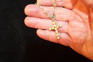 VINTAGE SILVER FINISH CROSS CRUCIFIX PENDENT with BEADED CHAIN AMERIQUE - Picture 1 of 4