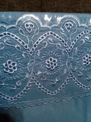 Sábanas Queen de Lujo SUAVES Bordadas Ojales Azul Encaje Look 100% Lavables a Máquina Foto 1 de 4