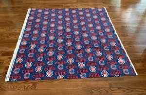Fabric Traditions MLB Chicago Cubs Fleece Red/Blue approx 60” sq Preowned - Picture 1 of 4