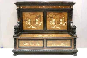 Superb Large Antique Italian Renaissance Walnut Hall Seat. - Picture 1 of 16